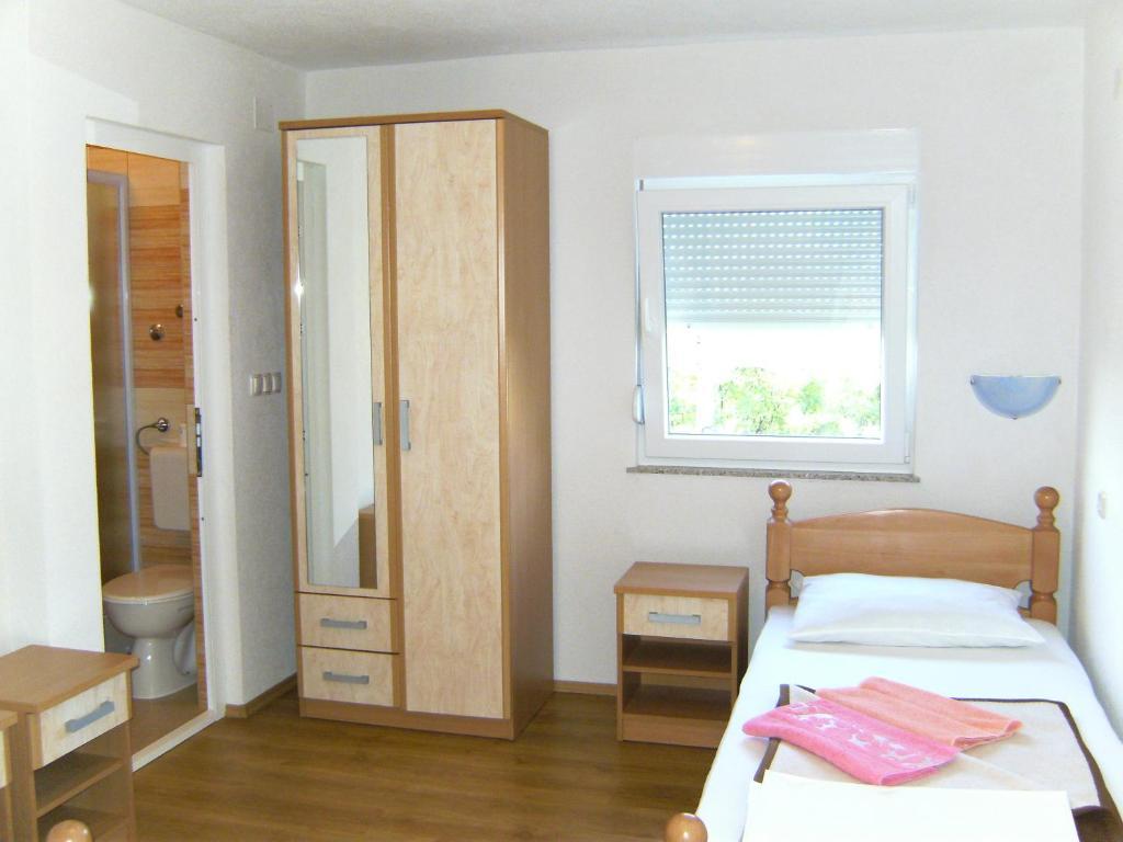 Pansion Pero Elez Medjugorje Quarto foto