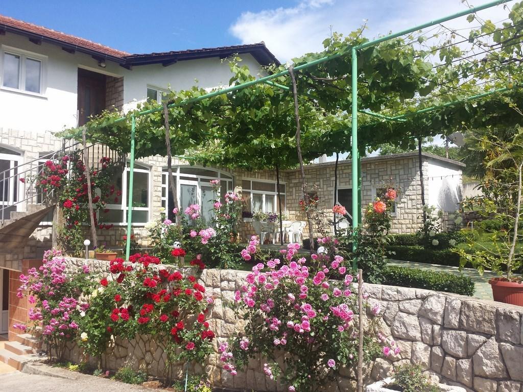 Pansion Pero Elez Medjugorje Exterior foto